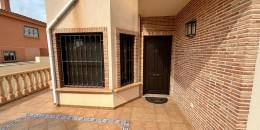 Venta - Casa / Chalet independiente - Torrevieja Centro - Torrevieja