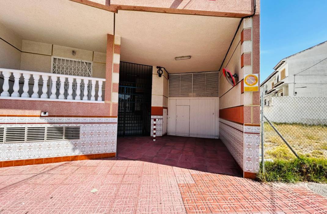 Venta - Chalet - Torrevieja - Playa de los Locos