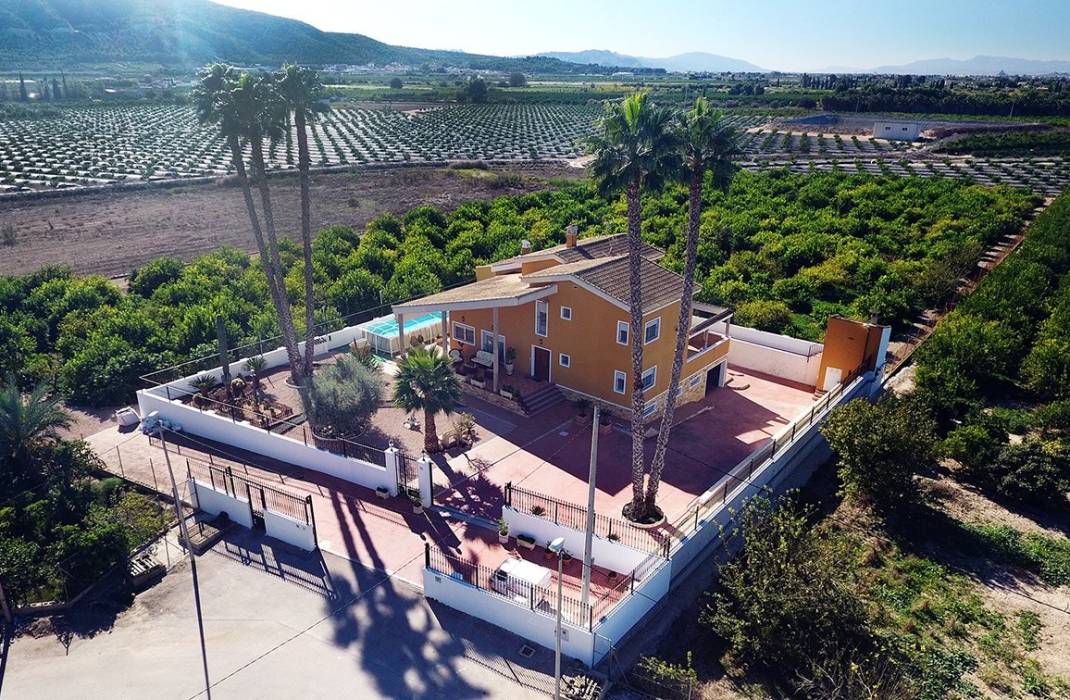 Venta - Finca / Country Property - Orihuela