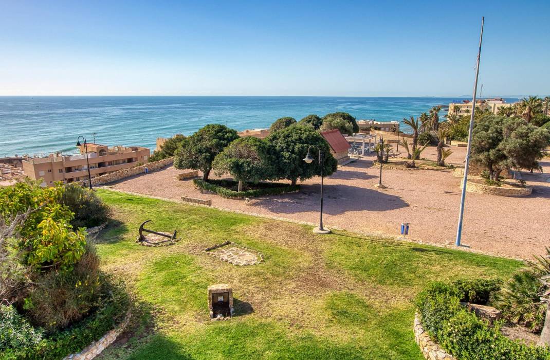 Venta - Garaje - Torrevieja
