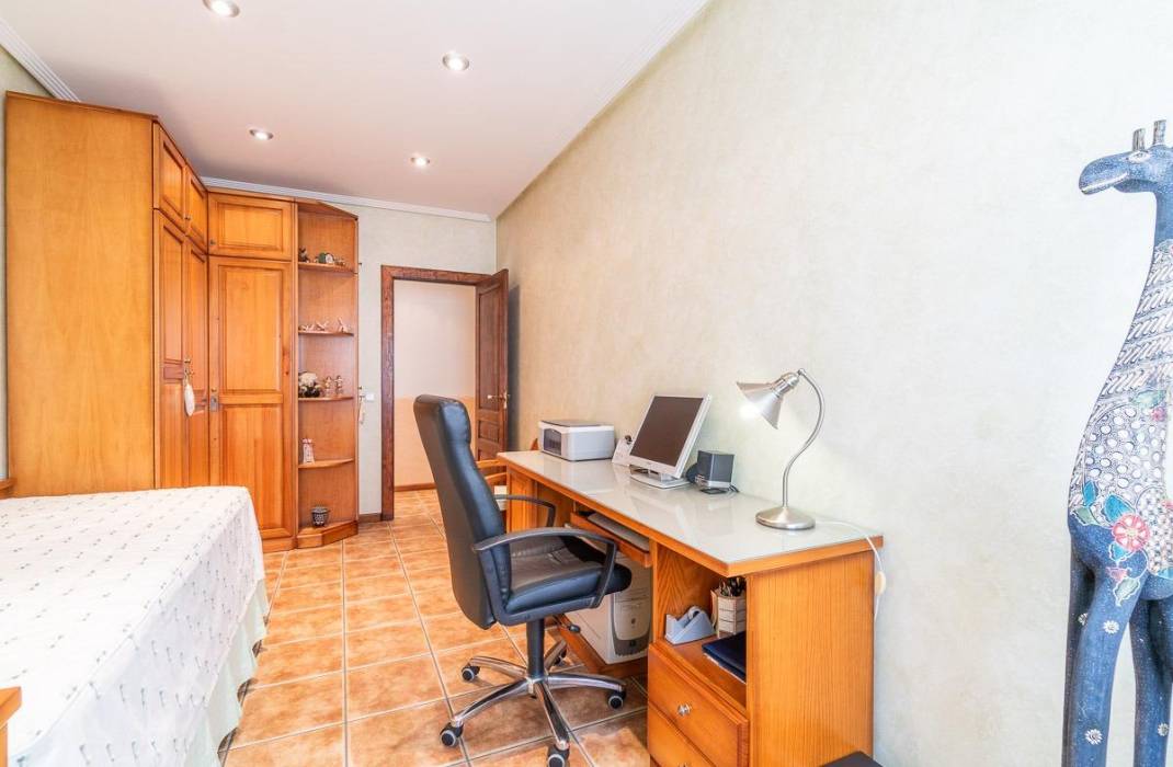 Venta - Piso - Almoradi