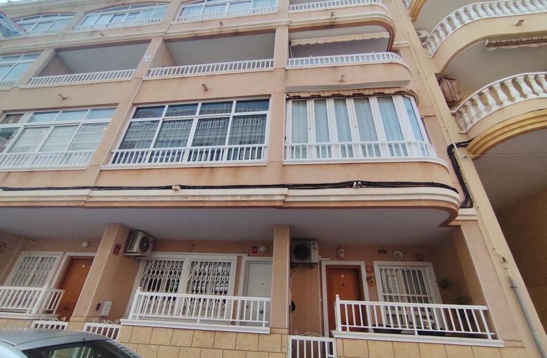 Venta - Piso - Torrevieja - torrevieja