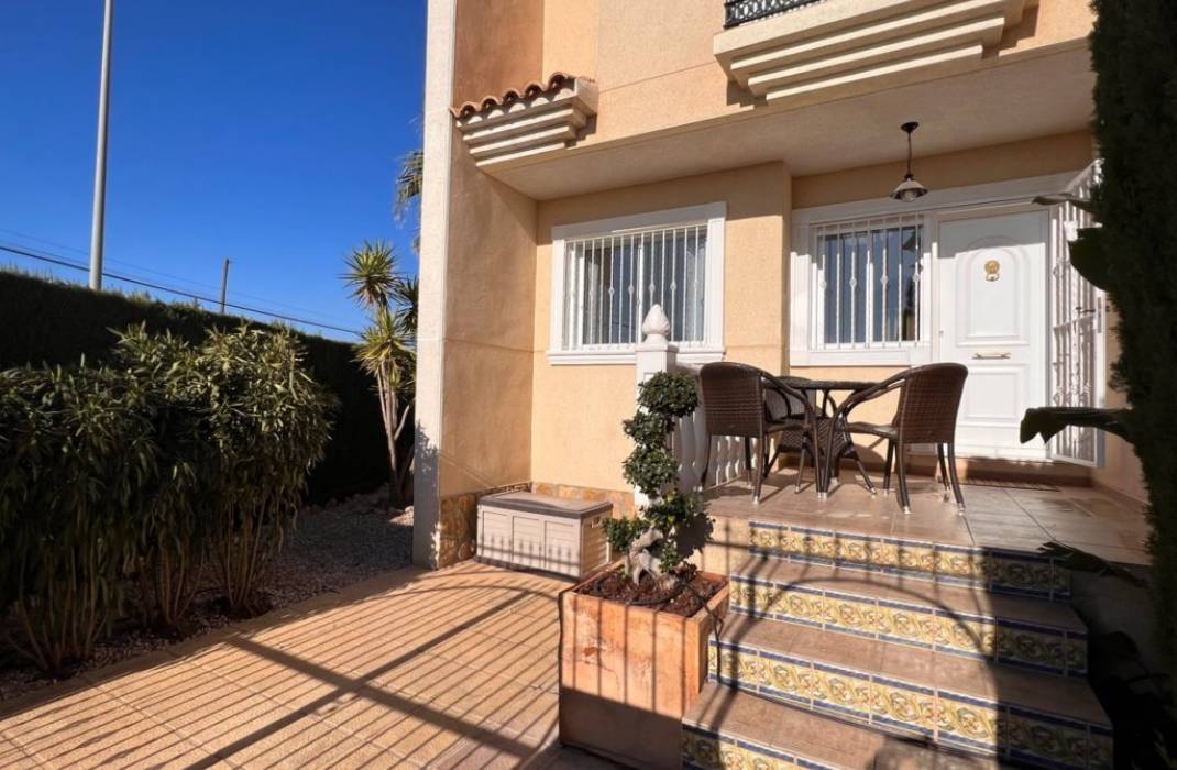 Venta - Semi-Detached House - Guardamar del Segura - 0