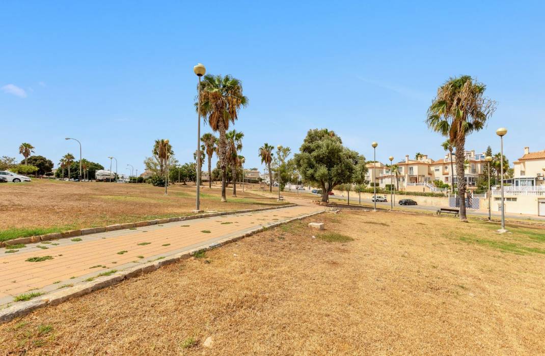 Venta - Townhouse - Torrevieja
