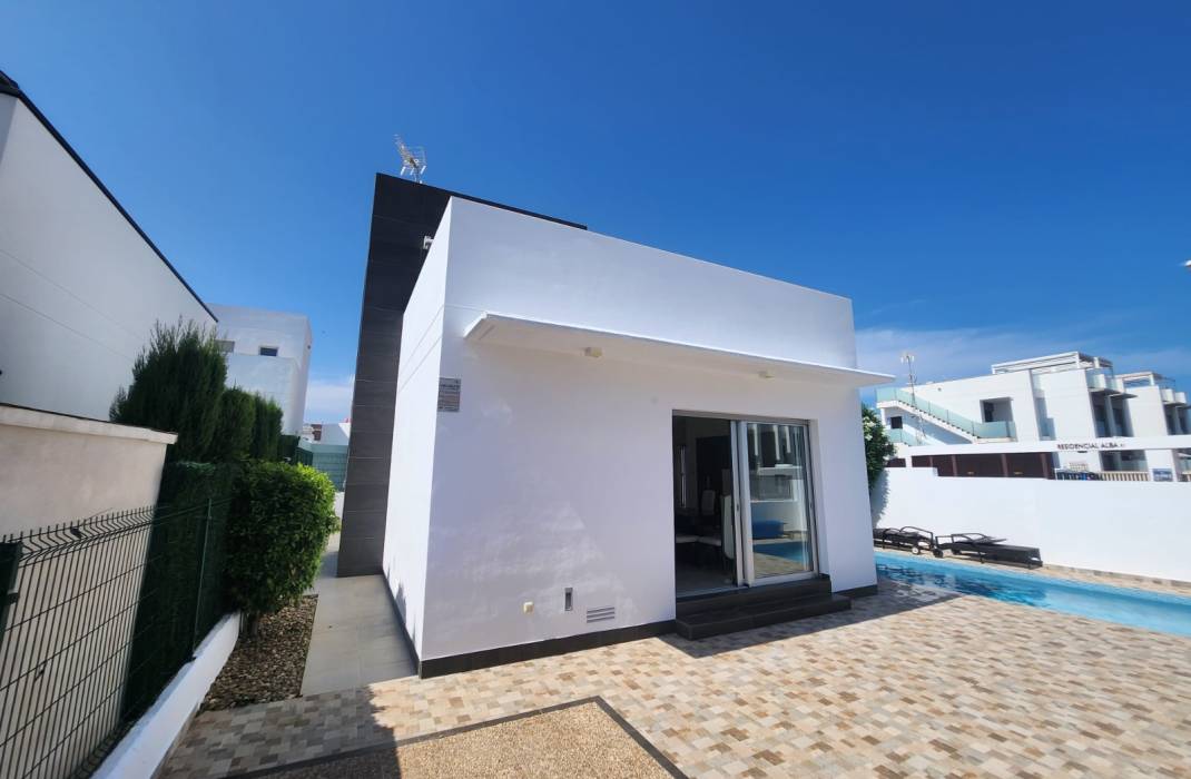 Venta - Villa - Ciudad Quesada