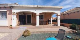 Venta - Villa independiente - Los Montesinos - La Herrada