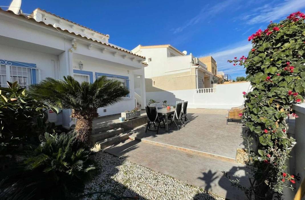 Venta - Villa - Orihuela Costa - Las Mimosas