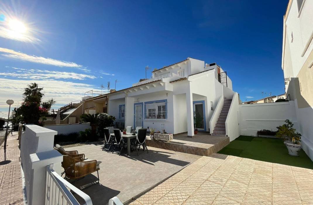 Venta - Villa - Orihuela Costa - Las Mimosas