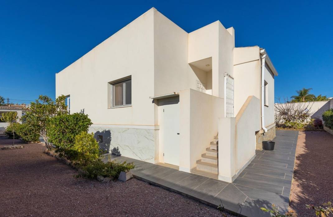 Venta - Villa - Torrevieja - La siesta