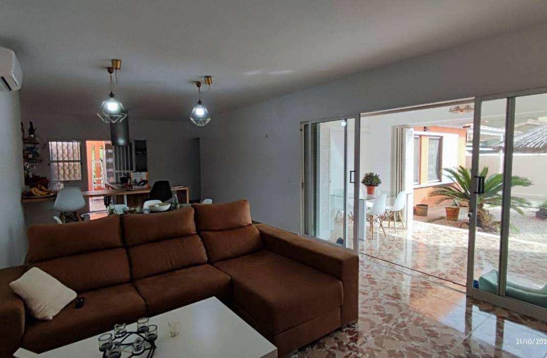 Venta - Villa - Torrevieja - La veleta