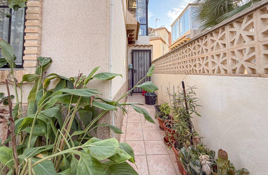 Venta - Villa - Torrevieja - Las calas