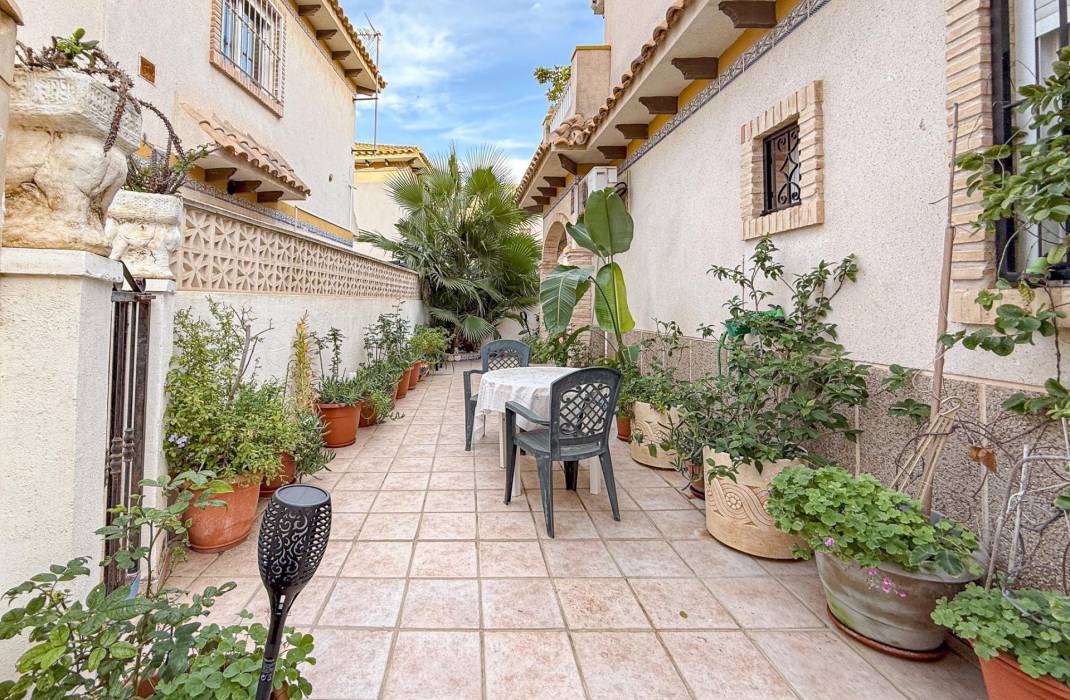 Venta - Villa - Torrevieja - Las calas