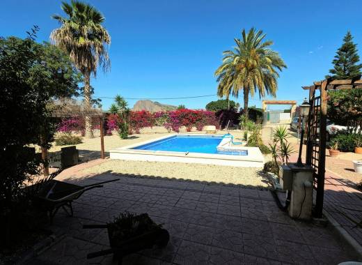 villa individuelle - Revente - Redovan - TAR-75050
