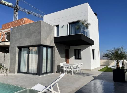 Villa - Nueva construccin  - Torrevieja - Los altos