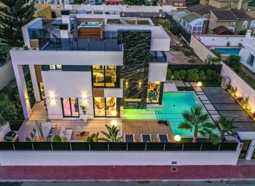 Villa - Nueva construccin  - Torrevieja - Torreta florida