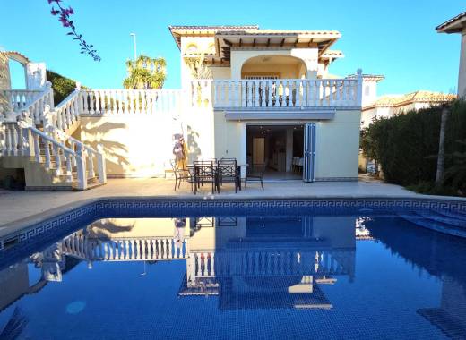 Villa - Resale - La Zenia - HCB-83365