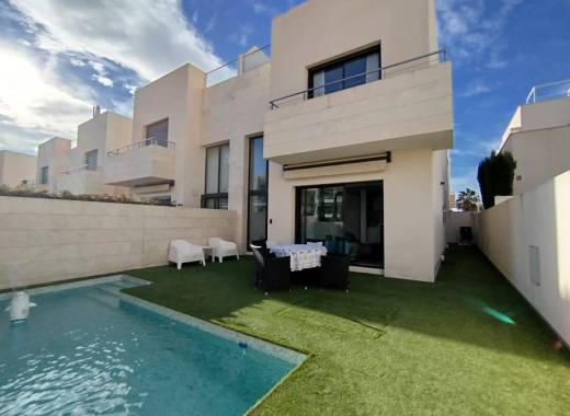 Villa - Resale - Orihuela Costa - Los Dolses