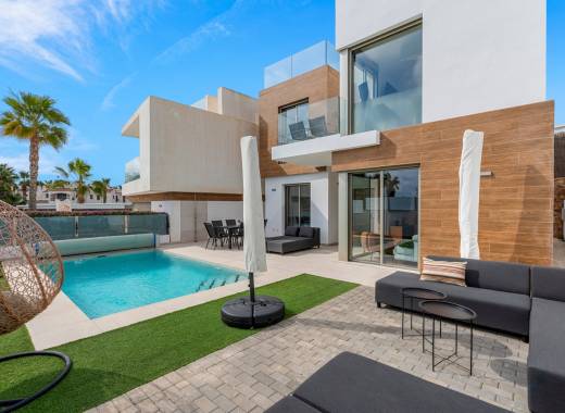 Villa - Resale - Orihuela Costa - WCB-76229