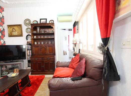 Villa - Resale - Torrevieja - JJT-39660