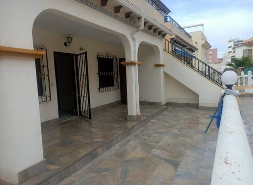 Villa - Revente - Torrevieja - Torreblanca