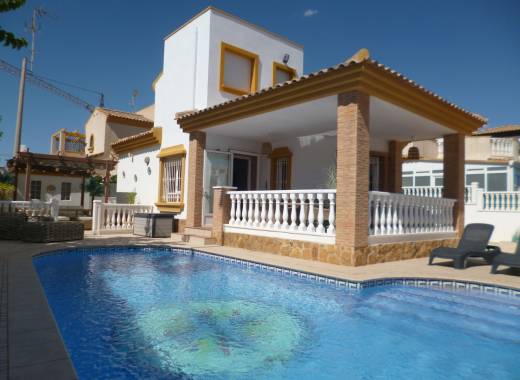 Villa - Venta - Pilar de la Horadada - SSR-64615